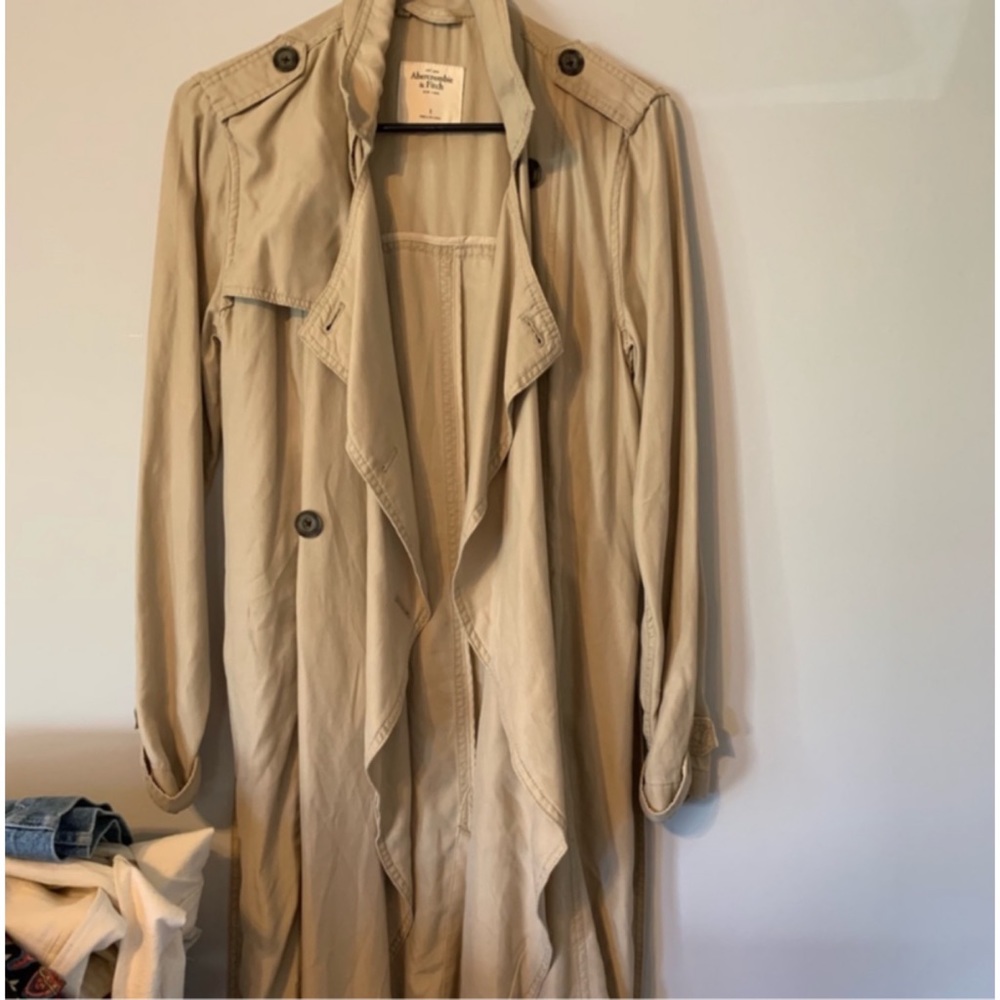 A&F Long Trench Coat 🧥